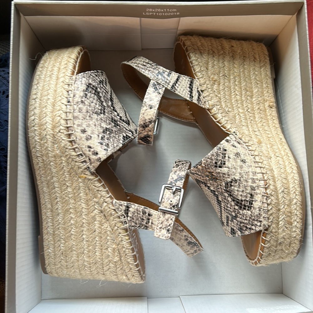 Franco Sarto Snakeprint Leather Wedges - Picture 13 of 13